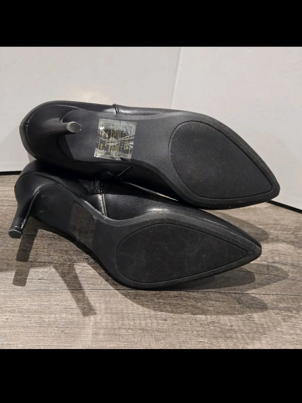 NWOT Jones New York Stiletto Booties Ankle Booties Women's Size 6.5